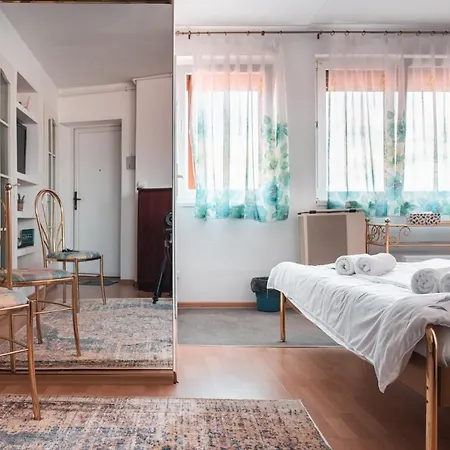 Apartament Tribunei Apartment